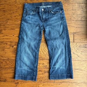 7 For All Mankind Women's Sz 27 Dojo Cropped Jeans 7's on Pockets Dark Wash